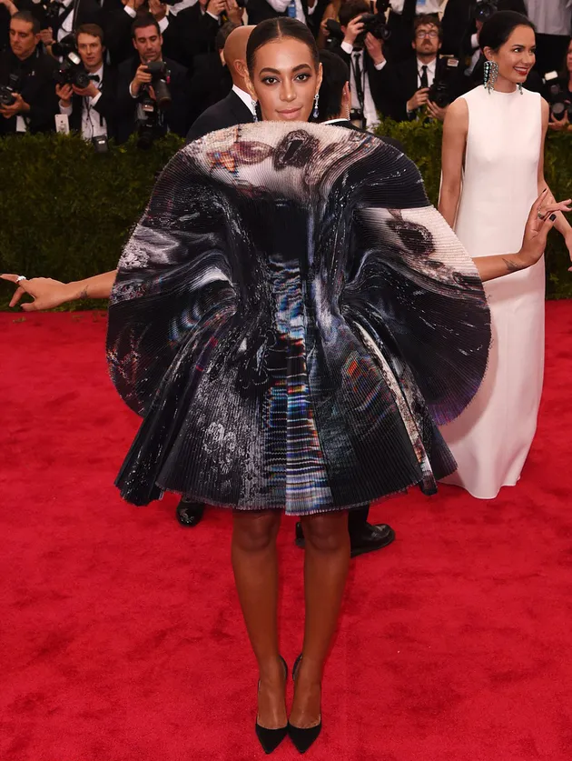 Gaun Terburuk di Met Gala 2015
