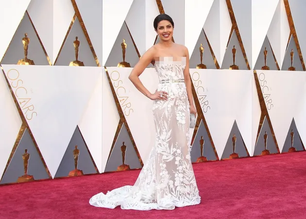 Gaun Transparan &amp; Terbuka di Oscar Awards