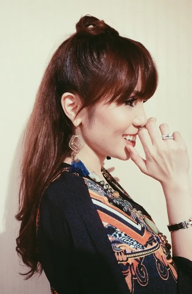 momo geisha, momo geisha menikah
