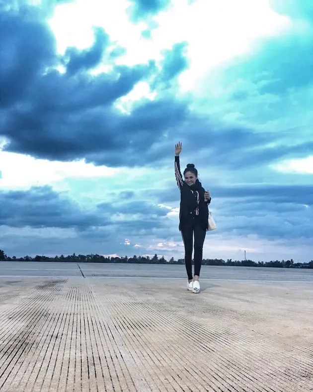 Yuni Shara 