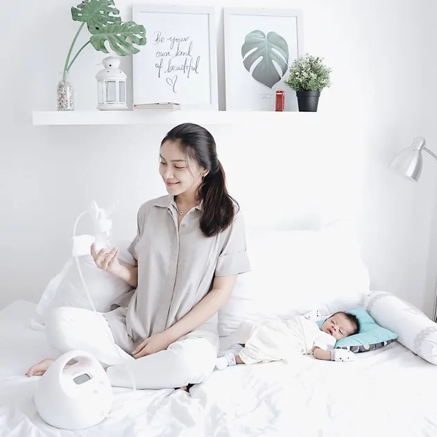 Melody Prima dan Bayinya