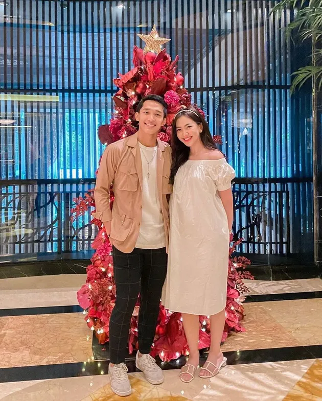 Jonatan Christie dan Shania Junianatha