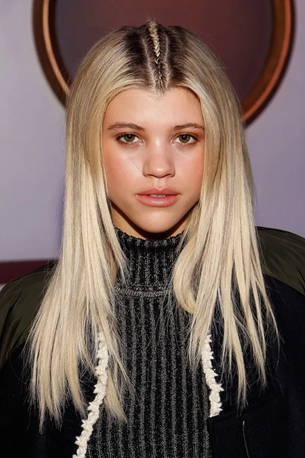 Gaya Rambut Sofia Richie, Pacar Justin Bieber