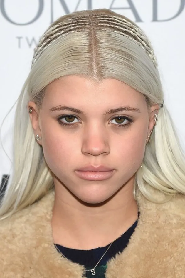 Gaya Rambut Sofia Richie, Pacar Justin Bieber
