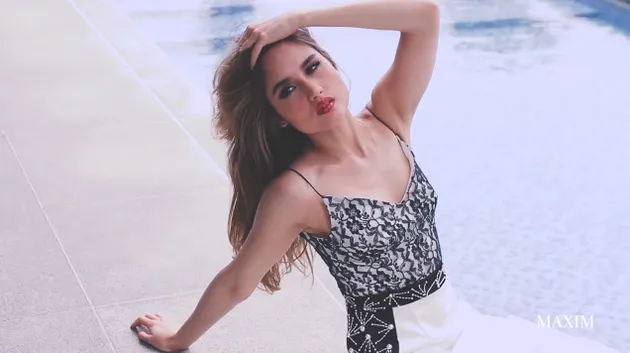 Cinta Laura Maxim