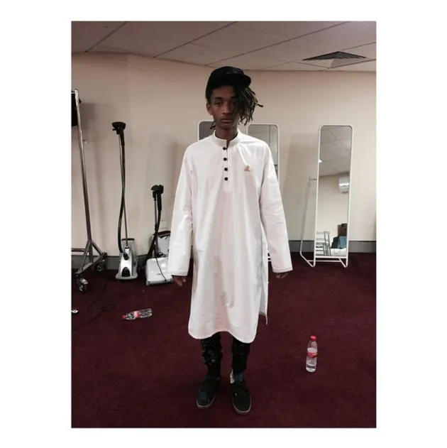 Gaya Unik Jaden Smith