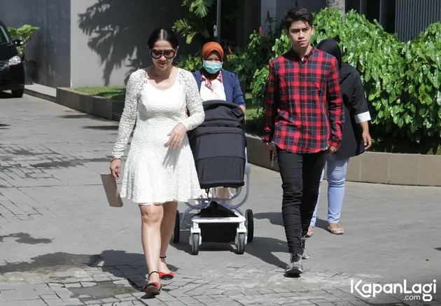venna melinda dan maia estianty