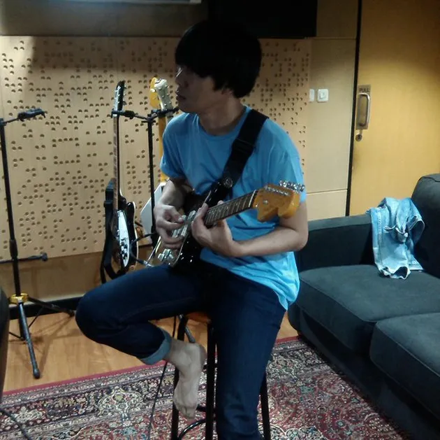Setelah merilis album VISUALIS di tahun 2013 kemarin, The Changcuters kini tengah mempersiapkan sekuel dari karyanya itu. Proses rekaman pun mulai mereka lakukan di Masterplan Studio.