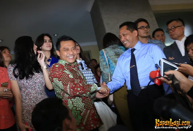 Artis Lawan Pembajakan