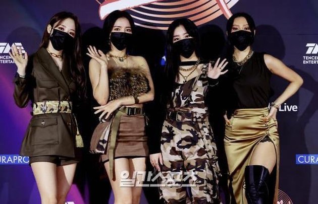 Girlgroup and Boygroup Photos on the Red Carpet of GDA 2021, All Wearing Masks, BTS Looks Relaxed But Cool