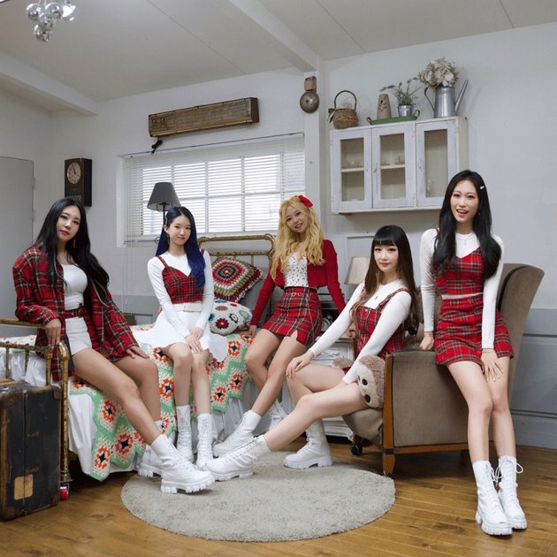 Foto Girlgroup SOLIA who Must Disband After Five Days Debut, Agency Struggling with Financial Problems