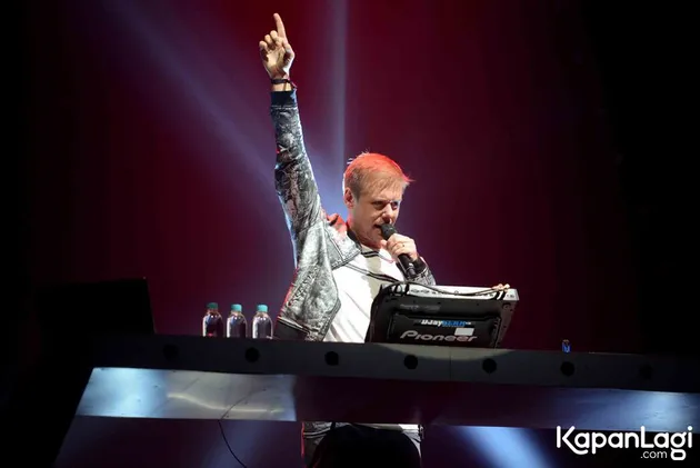Konser Armin Van Buuren