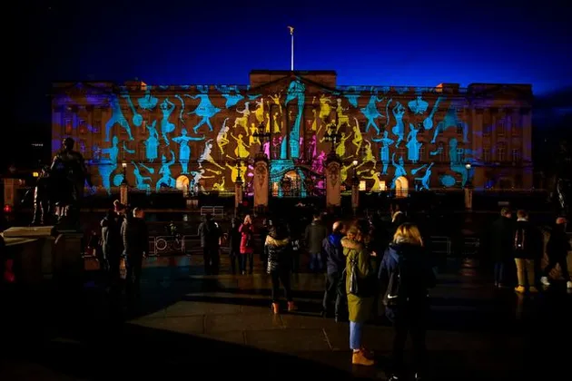 Kate Middleton tampil Cantik