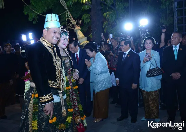 Kahiyang &amp; Bobby Nasution - Jokowi Mantu