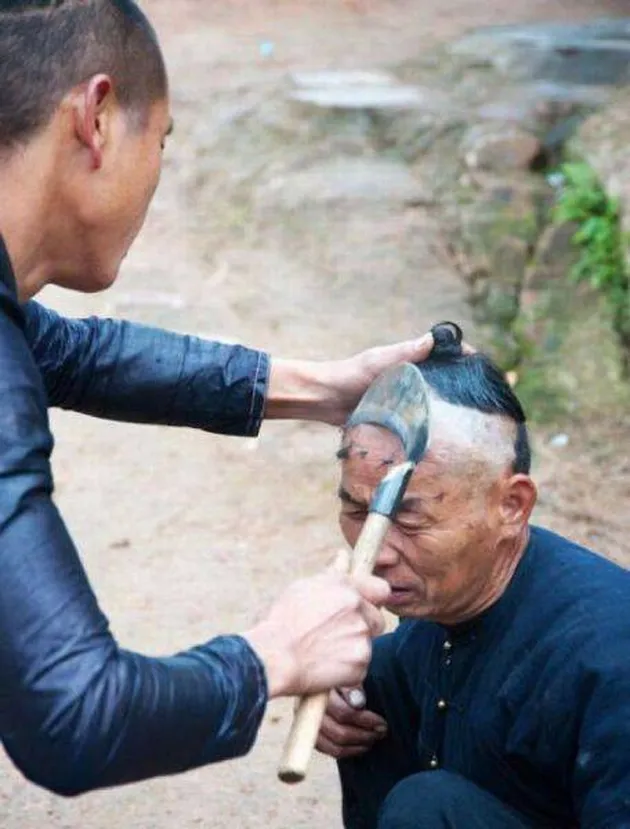 hal-hal gila di China