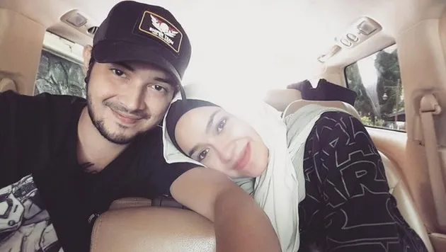Aryani Fitriana - Donny Michael Mesra