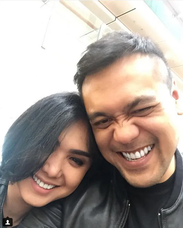 Yuni Shara - Chico Hakim