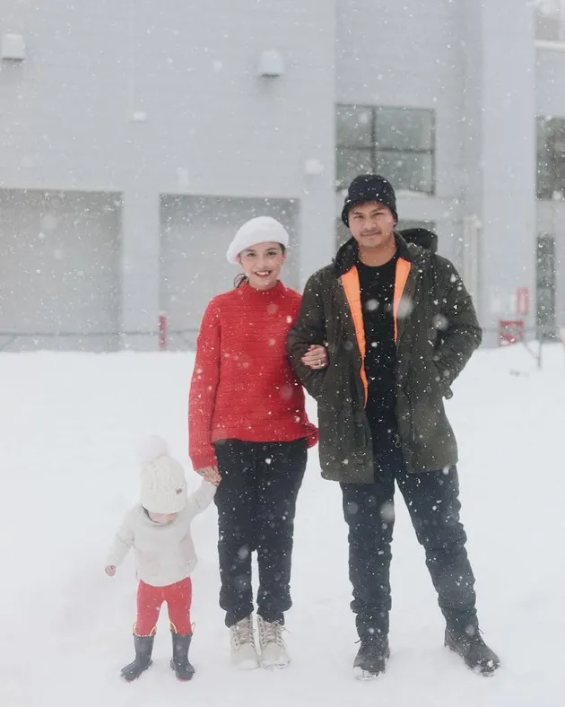 Glenn Alinskie, Chelsea Olivia, Nastusha