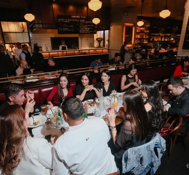 FOTO: HANGATNYA PESTA ULTAH NIA RAMADHANI, RAYAKAN BARENG 