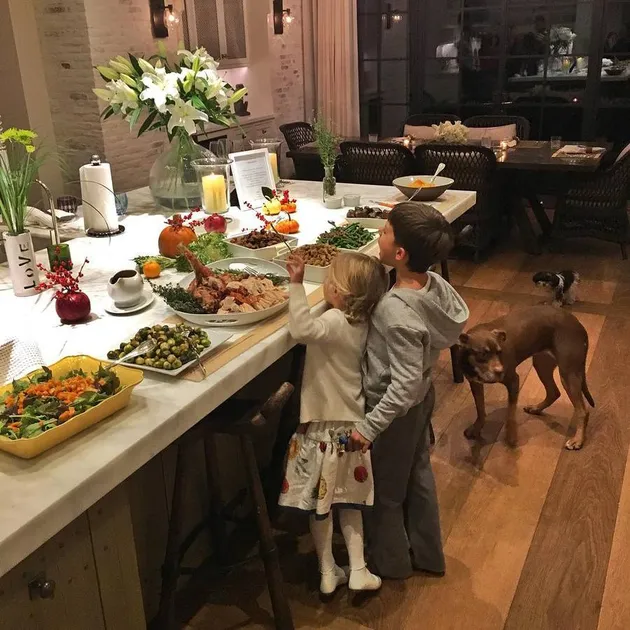Thanksgiving Seleb Dunia