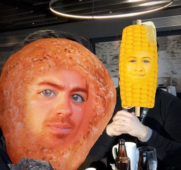Thanksgiving Seleb Dunia