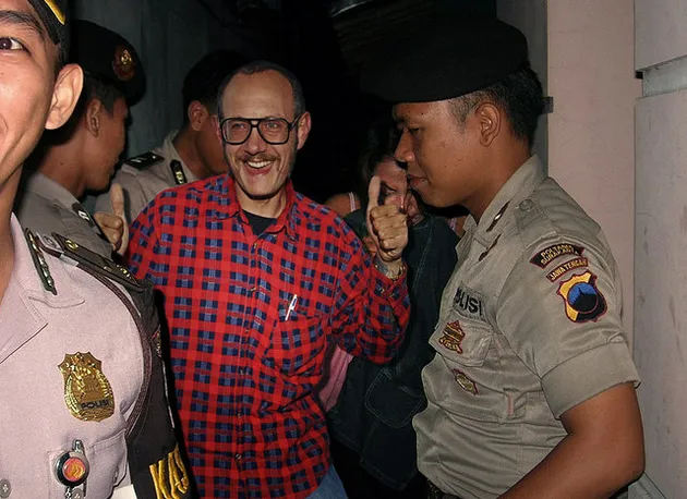 artis hollywood kena razia