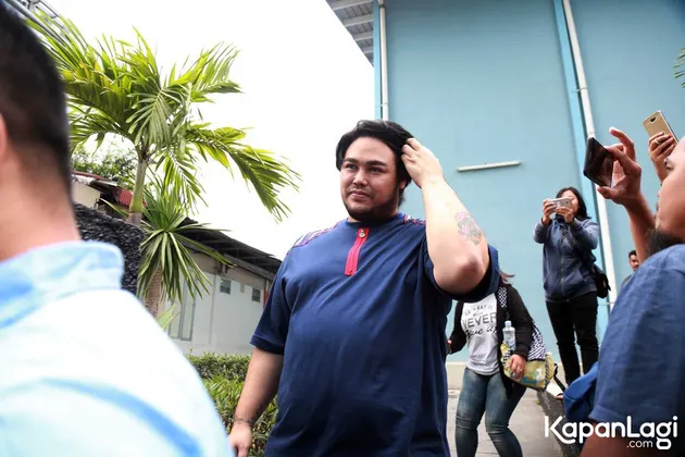 Ivan Gunawan - Ayu Ting Ting