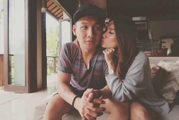 Fendy Chou &amp; Stella Cornelia