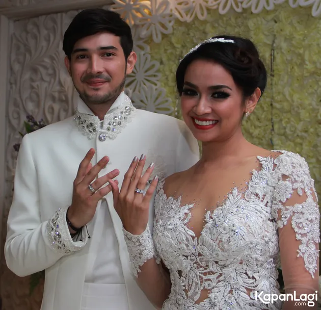 Seleb nikah di bulan Januari 2016