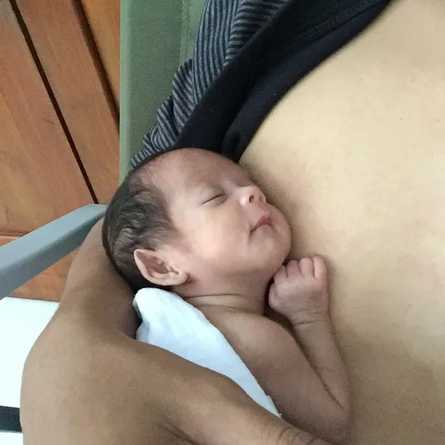 foto bayi kembar lima asal Cirebon, AIUEO