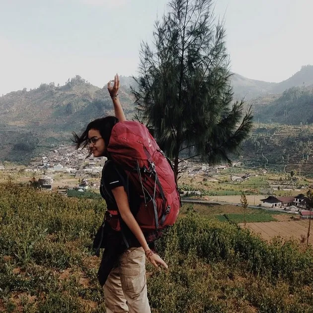eva celia, anak sophia latjuba, liburan selebriti, liburan eva celia, foto eva celia, foto sophia la