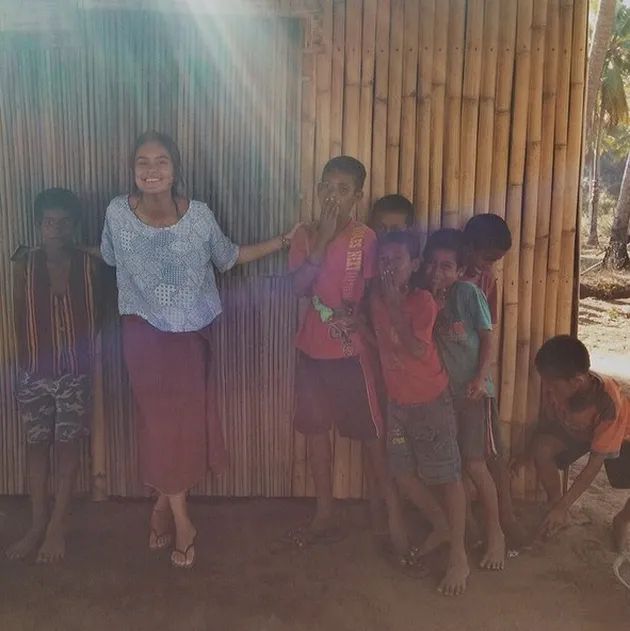eva celia, anak sophia latjuba, liburan selebriti, liburan eva celia, foto eva celia, foto sophia la