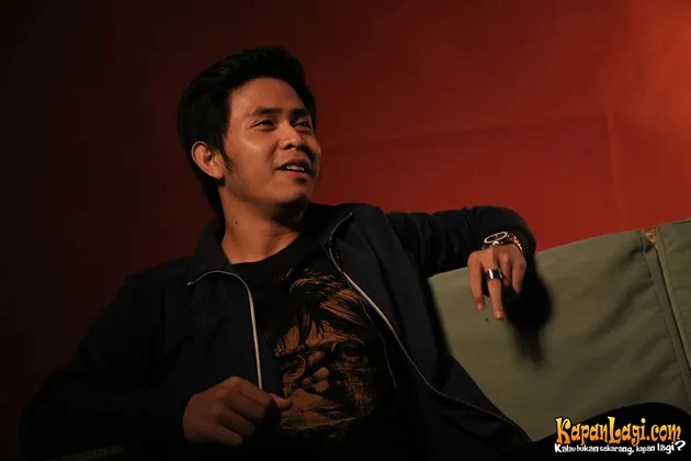 Cakra Khan