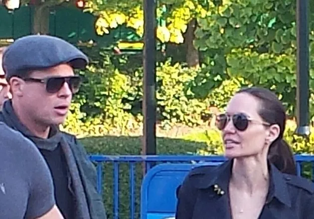 Keluarga Jolie-Pitt ke Legoland