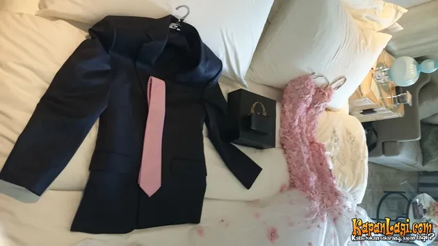 Foto Gaun Pernikahan Bella Shofie