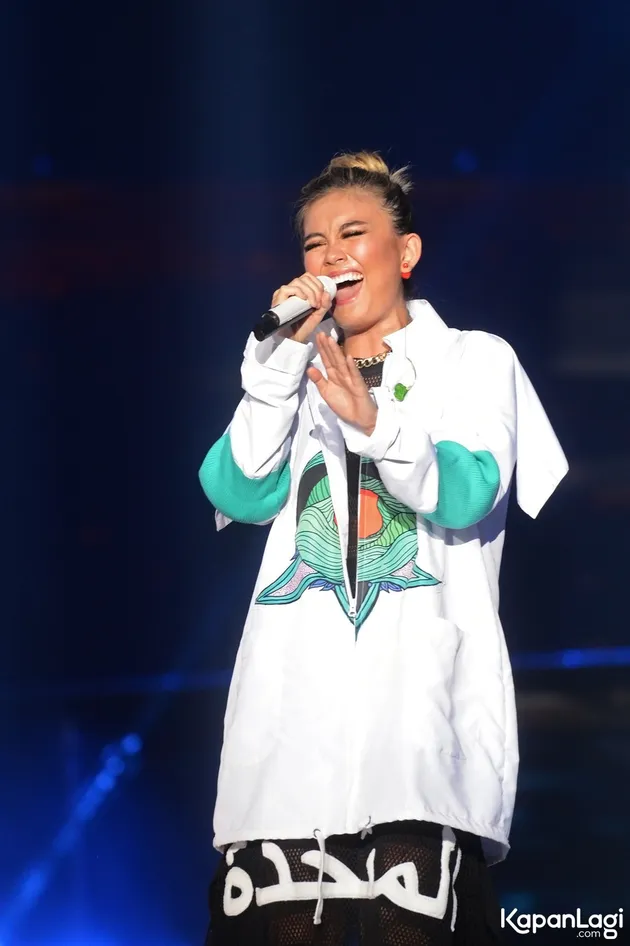 Agnes Monica