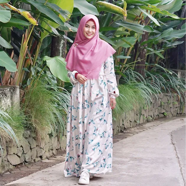 Fashion Hijab Anisa Rahma