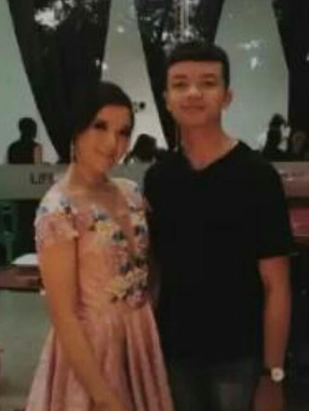PHOTO: Peek into the closeness of Tiara Idol and Abi, a guy from Jember who is acknowledged as her boyfriend