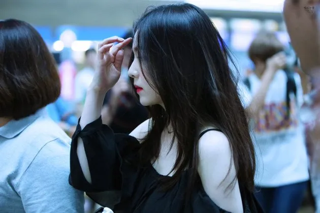 Irene Red Velvet