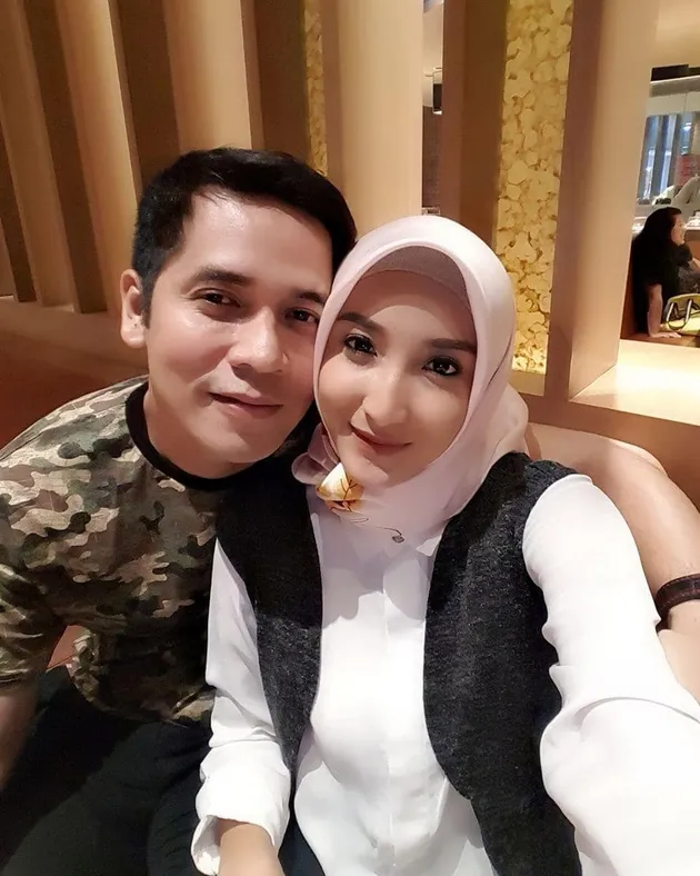 Istri Ricky Perdana