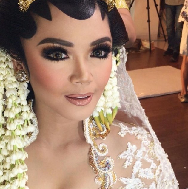 Foto Jadi Pengantin Jawa Sheza Idris Cantik Bak Puteri
