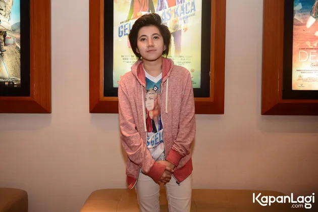 Masih ingat gak cewek ini gak? Yup, dialah Dera Idol.