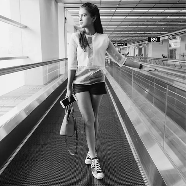 Foto Jalan Jalan Seru Audi Marissa Ke Singapura Tetap Stylish