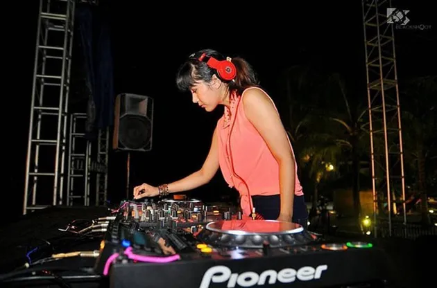 Ardina Rasti