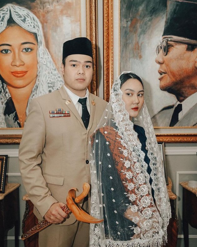 Photo of Jeje Soekarno and Bella Clarisa Styled Like President Soekarno & Ibu Fatmawati, Praised by Donna Harun