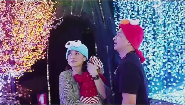 Chelsea Olivia - Glenn Alinskie