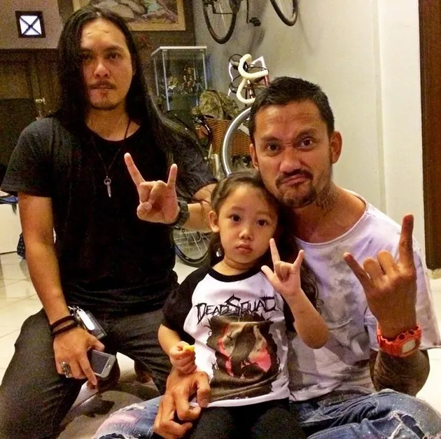 putri tora sudiro, anak tora sudiro, anak artis