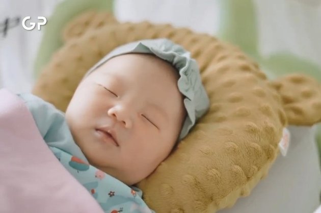 First Photo of Jessia Putri, Former Badminton Player Greysia Polii's Baby, A Gift of Natural Pregnancy Not Frozen Embryo
