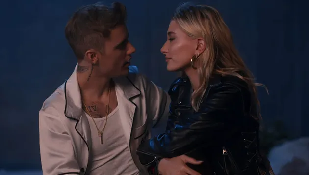 Justin Bieber - Hailey Baldwin 10000 Hours