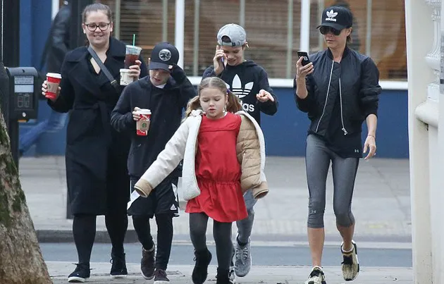 Fashion Harper Beckham